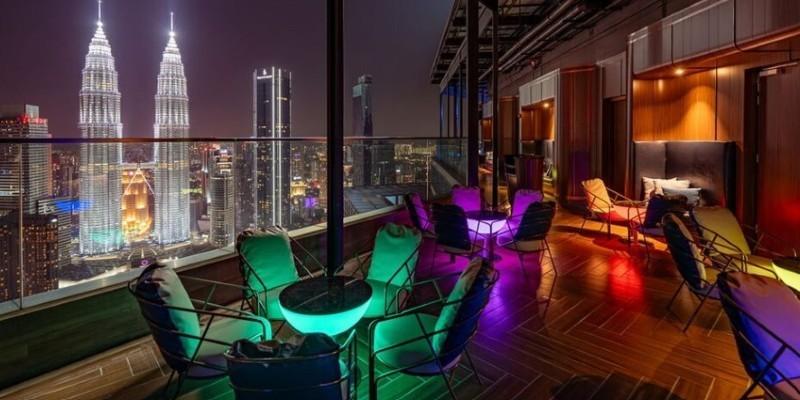 Where to Book a Romantic Dinner in Kuala Lumpur for a Memorable Night Out